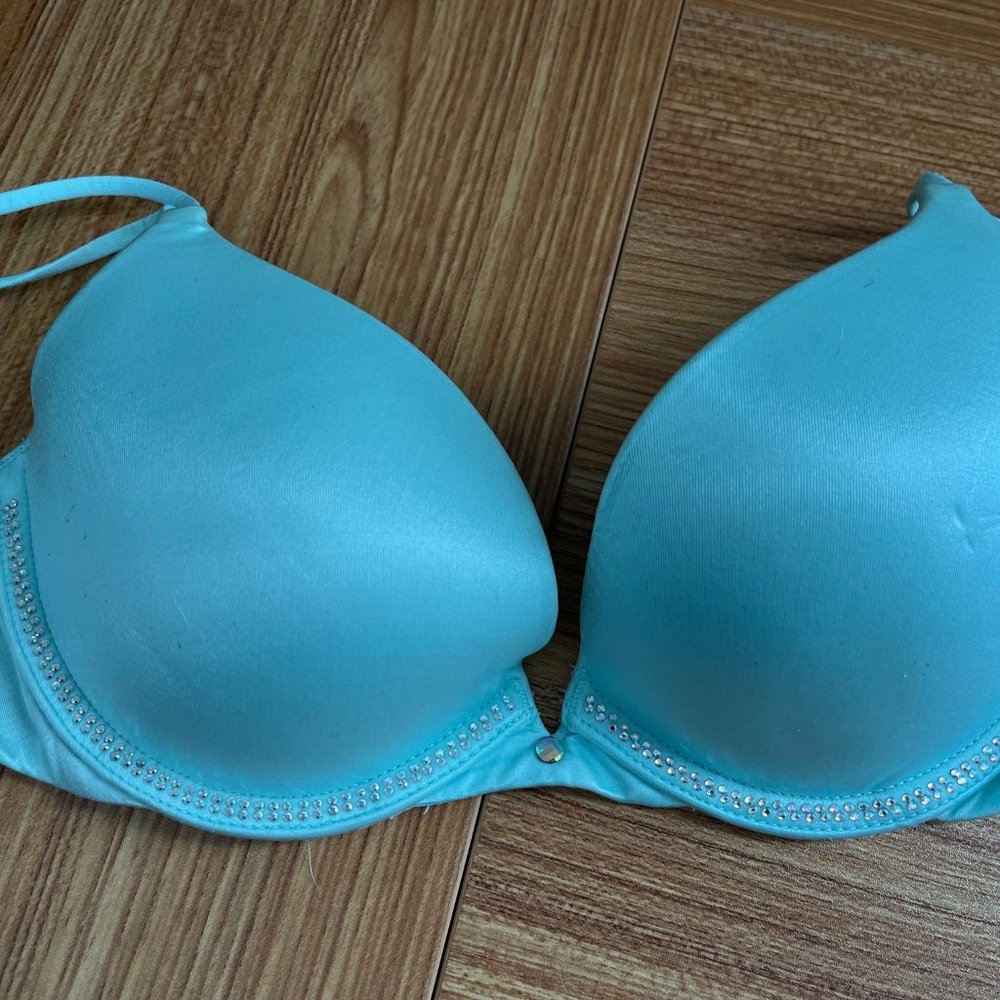 Victoria's Secret Very Sexy Push-Up